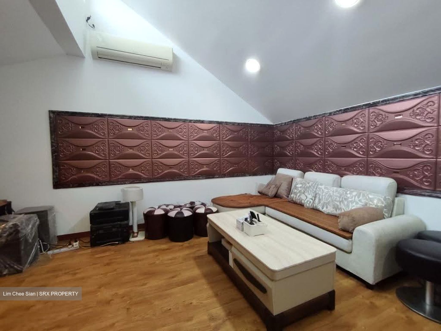 Woodgrove Estate (D25), Terrace #629236561